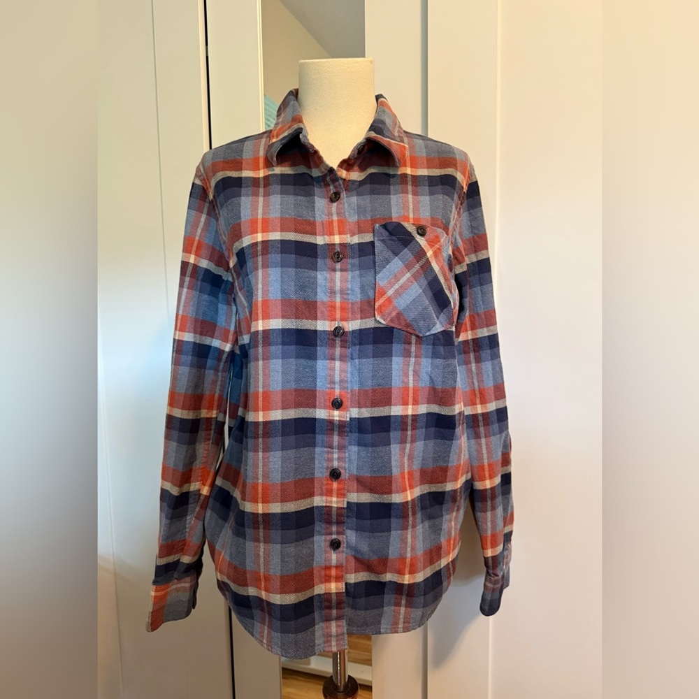 Patagonia Organic Cotton Button Down Shirt